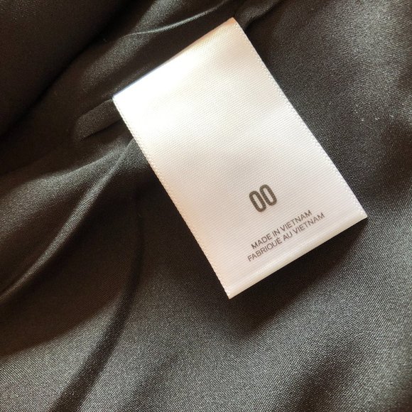 NWT Pitch Black Longline Smooth Blazer by Express - Size 00 - Picture 13 of 16